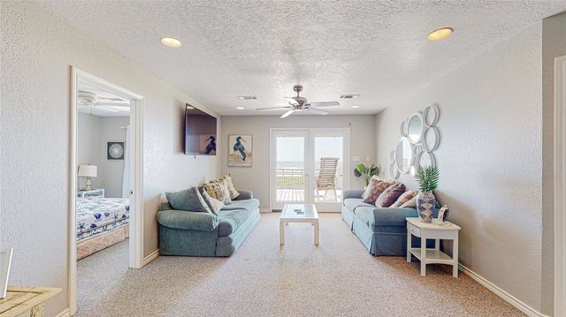 3433 Sand Castle Lane, Crystal Beach, TX 77650