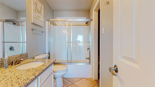 3433 Sand Castle Lane, Crystal Beach, TX 77650