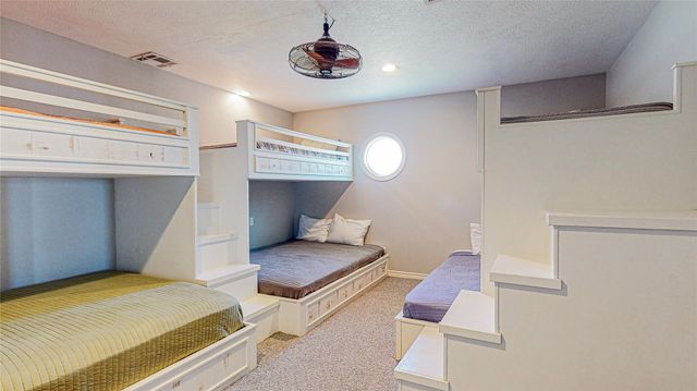 3433 Sand Castle Lane, Crystal Beach, TX 77650