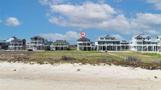 3433 Sand Castle Lane, Crystal Beach, TX 77650