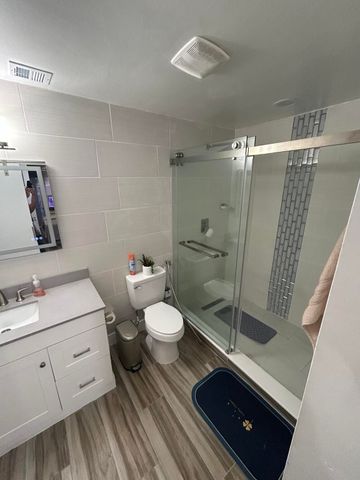 1927 Players Place, North Lauderdale, FL 33068