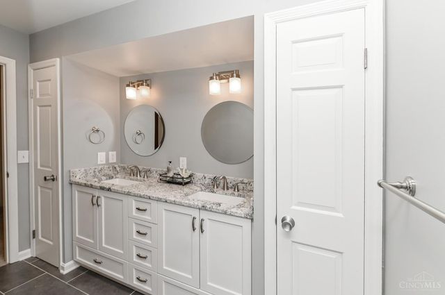 2475 Pond Run Avenue, Anderson Twp, OH 45244