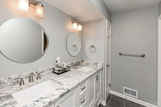 2475 Pond Run Avenue, Anderson Twp, OH 45244