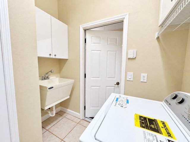 8946 PROVINCE STREET, Sarasota, FL 34240