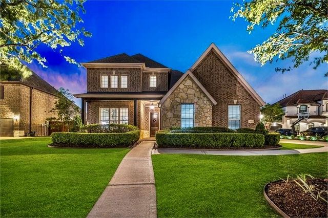 10210 Grape Creek Grove Lane, Cypress, TX 77433