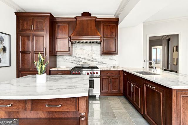 3376 Peachtree Road NE 41A, Atlanta, GA 30326