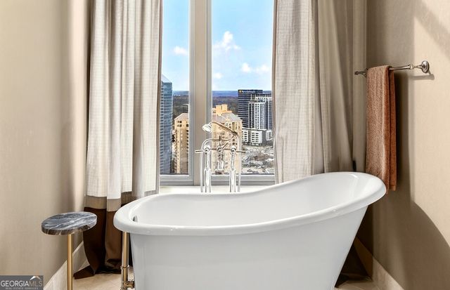 3376 Peachtree Road NE 41A, Atlanta, GA 30326