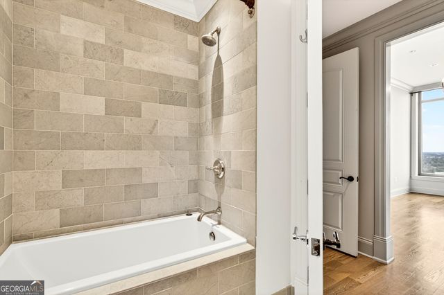 3376 Peachtree Road NE 41A, Atlanta, GA 30326