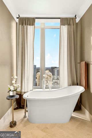 3376 Peachtree Road NE 41A, Atlanta, GA 30326