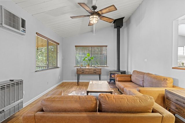 3220 Naomi Way, Placerville, CA 95667