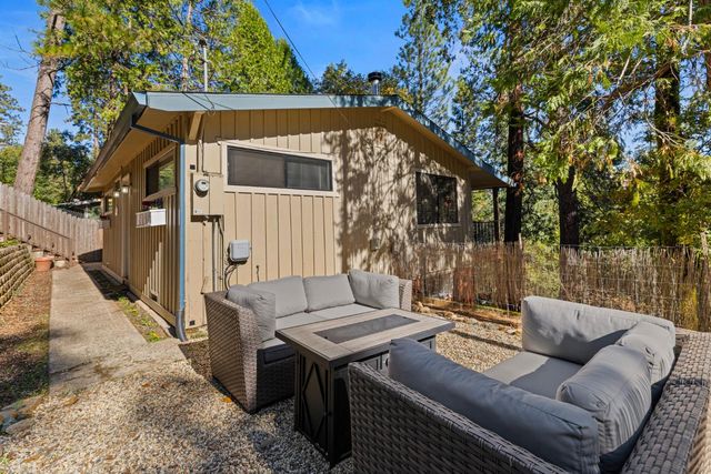 3220 Naomi Way, Placerville, CA 95667