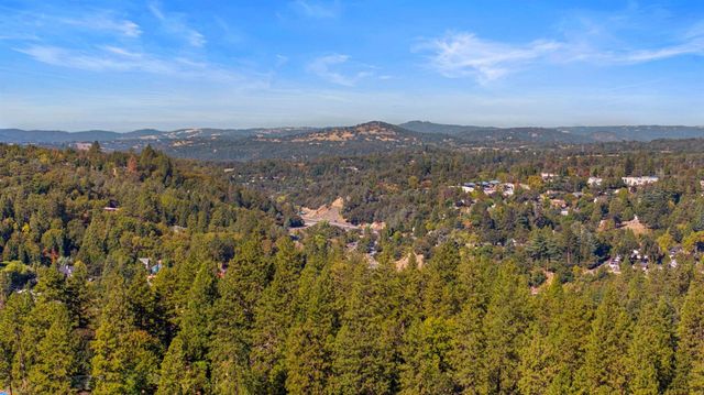3220 Naomi Way, Placerville, CA 95667