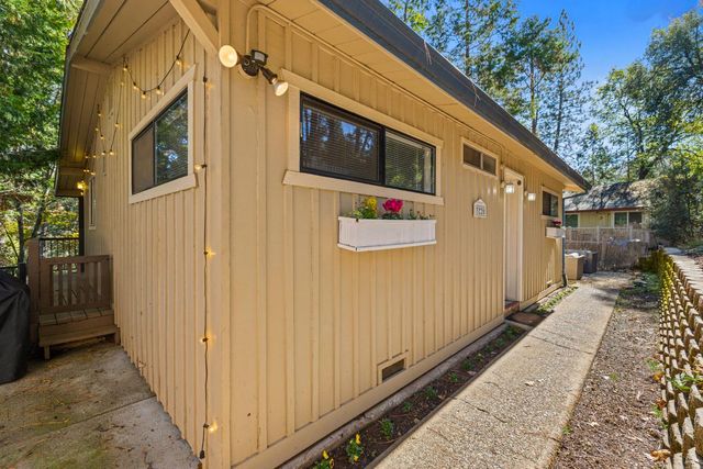 3220 Naomi Way, Placerville, CA 95667