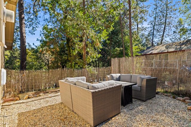 3220 Naomi Way, Placerville, CA 95667