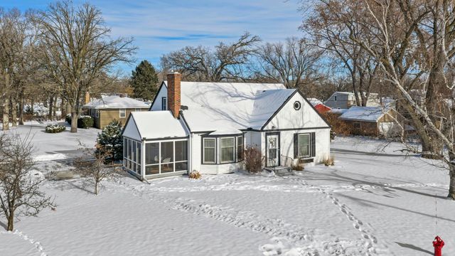 5424 51st Avenue N, Crystal, MN 55429