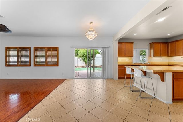 12319 Parkside Cir, Yucaipa, CA 92399