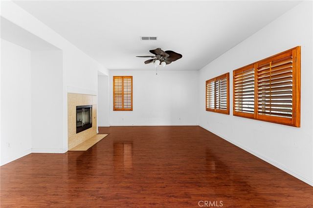 12319 Parkside Cir, Yucaipa, CA 92399