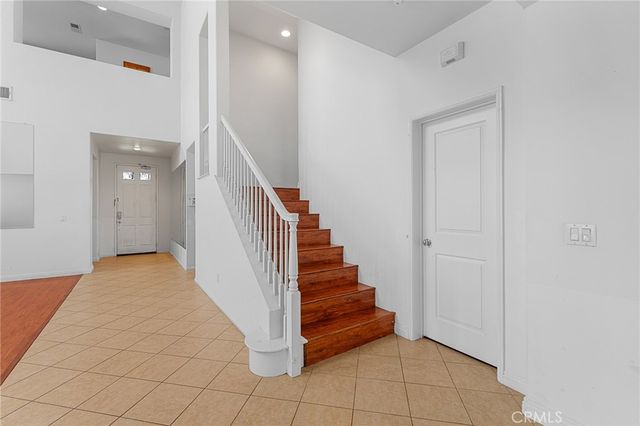 12319 Parkside Cir, Yucaipa, CA 92399