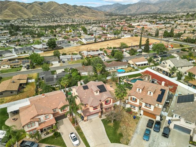12319 Parkside Cir, Yucaipa, CA 92399