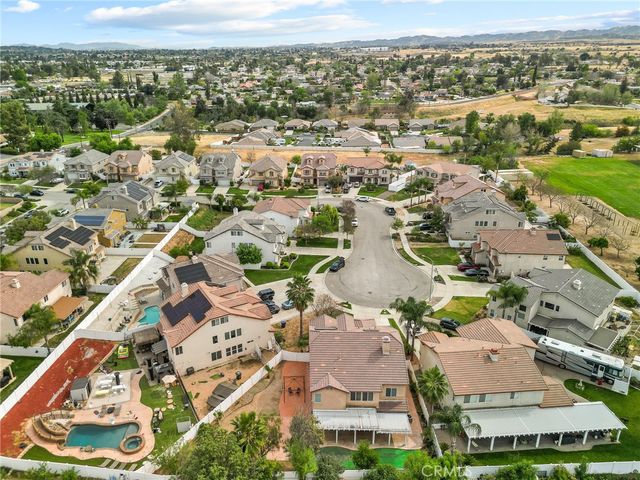 12319 Parkside Cir, Yucaipa, CA 92399