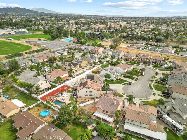 12319 Parkside Cir, Yucaipa, CA 92399