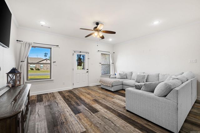 54 Cimarron Circle, Cabot, AR 72023
