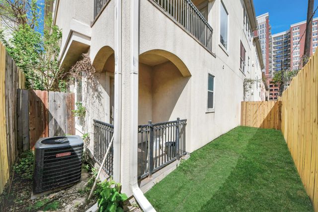 835 Rosine Street, Houston, TX 77019