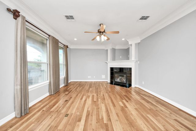 835 Rosine Street, Houston, TX 77019