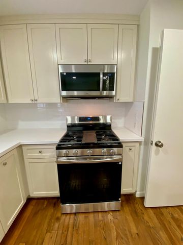 3118 Castlewood Street, Houston, TX 77025