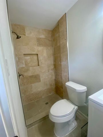 3118 Castlewood Street, Houston, TX 77025