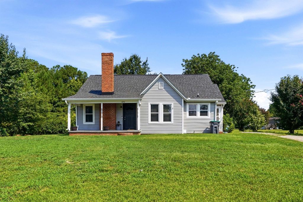 670 Highway 45, Loris, SC 29569 — exterior