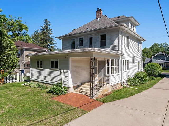 408 5th Street E, Northfield, MN 55057