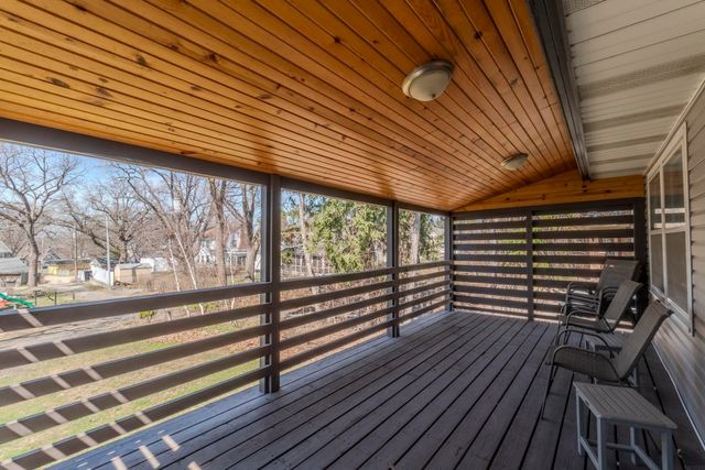 511 Columbia Circle, Waterloo, IA 50701