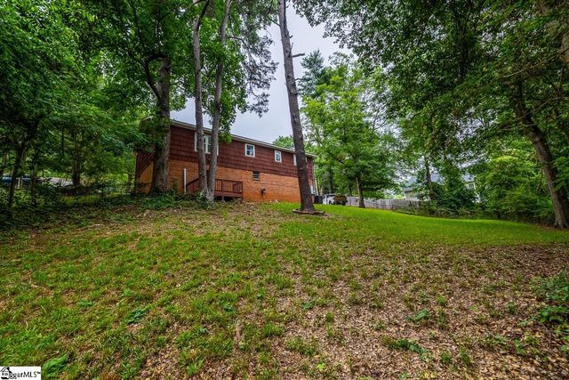 7 Birchbark Drive, Greenville, SC 29611