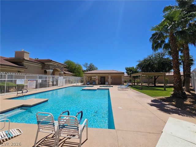 833 Aspen Peak Loop 112, Henderson, NV 89011