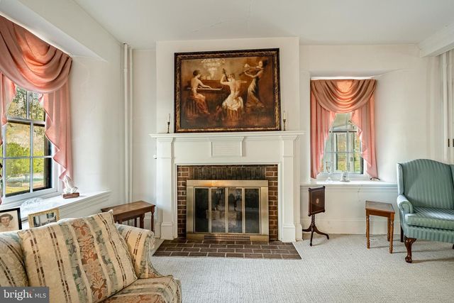 51 SCOTT RD, Glen Mills, PA 19342