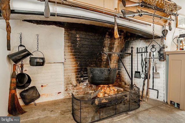 51 SCOTT RD, Glen Mills, PA 19342