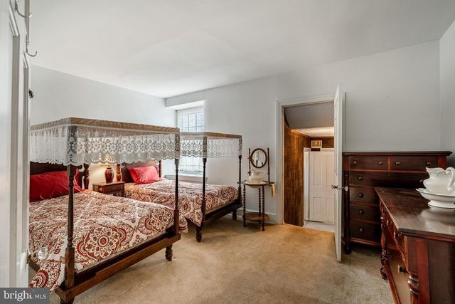 51 SCOTT RD, Glen Mills, PA 19342