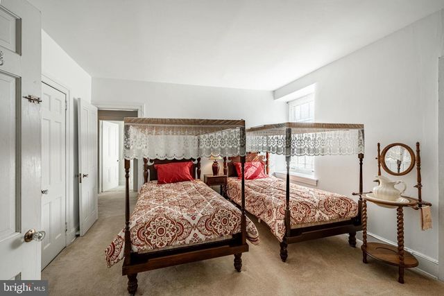 51 SCOTT RD, Glen Mills, PA 19342