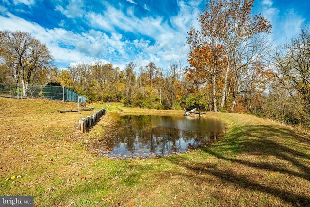 51 SCOTT RD, Glen Mills, PA 19342