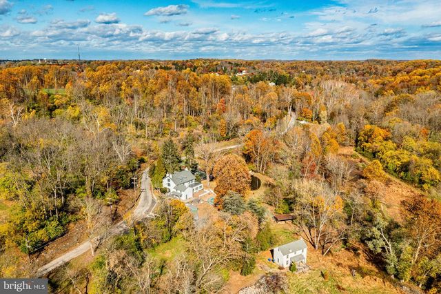 51 SCOTT RD, Glen Mills, PA 19342