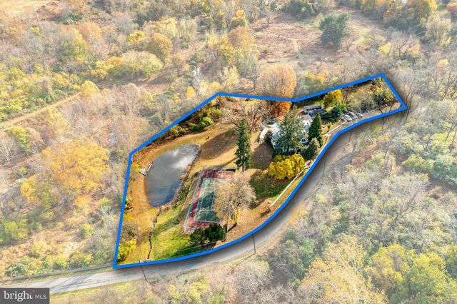 51 SCOTT RD, Glen Mills, PA 19342