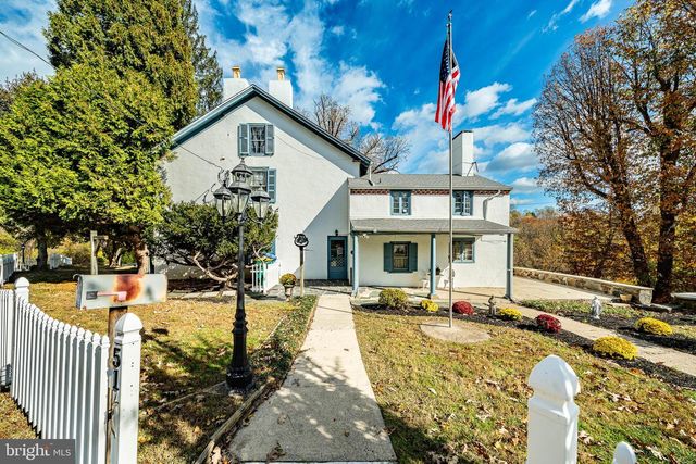 51 SCOTT RD, Glen Mills, PA 19342