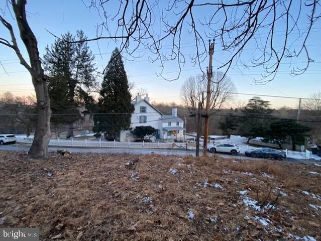 51 SCOTT RD, Glen Mills, PA 19342