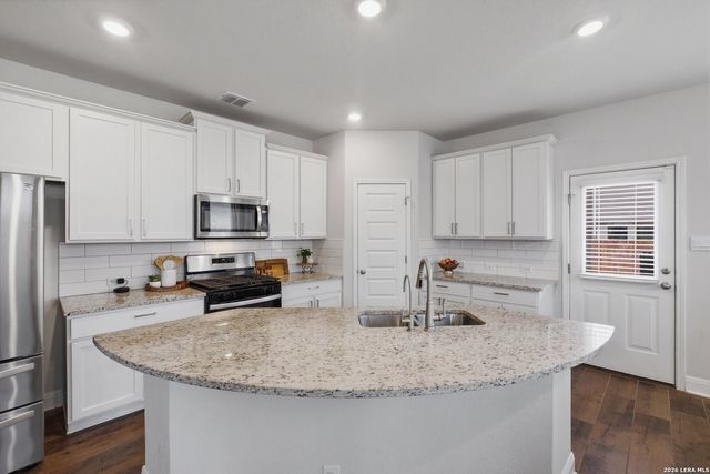 8439 Knapp Rise, San Antonio, TX 78254