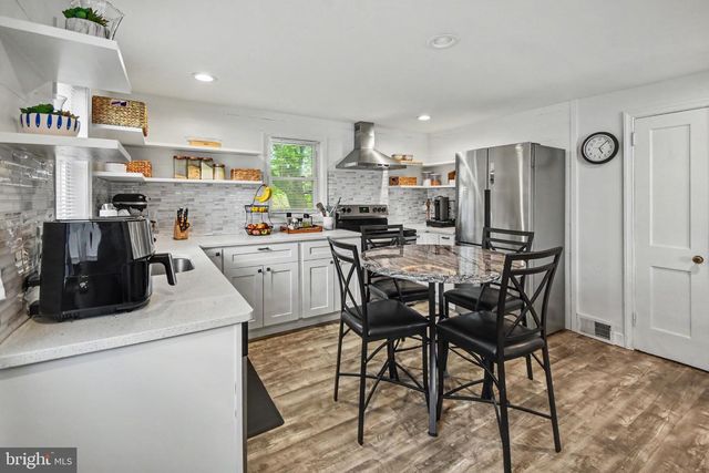 124 WEST ST, Souderton, PA 18964