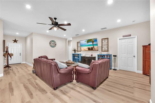 403 MORNINGSIDE DRIVE, Valrico, FL 33594