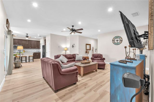 403 MORNINGSIDE DRIVE, Valrico, FL 33594