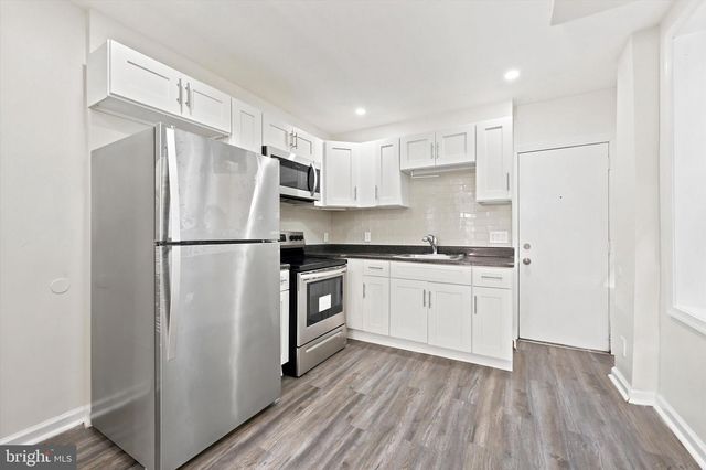 1326 N WANAMAKER ST, Philadelphia, PA 19131