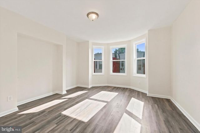 1326 N WANAMAKER ST, Philadelphia, PA 19131